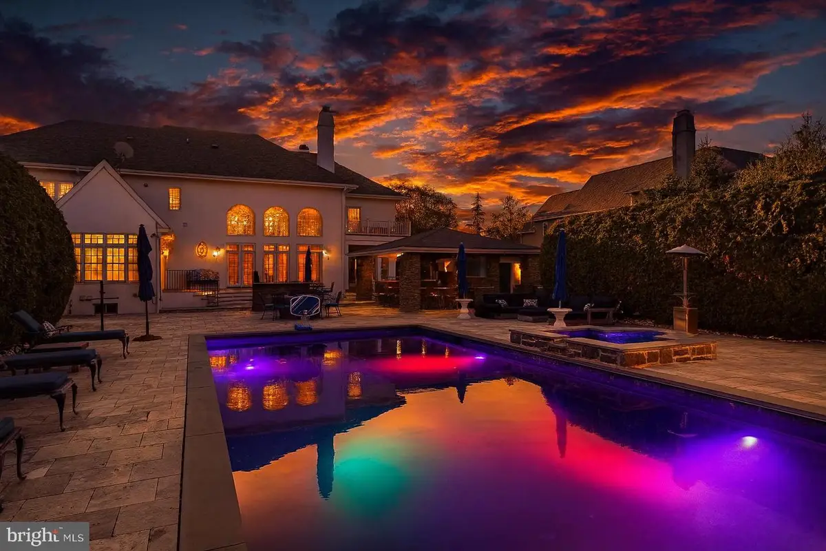 1053 Whitegate Rd, Wayne, PA 19087 - #1