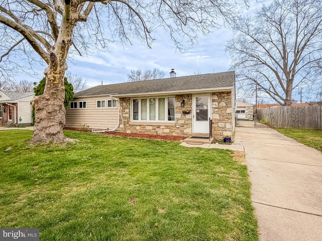 2751 Kruger Rd, Abington, PA 19001 - #1