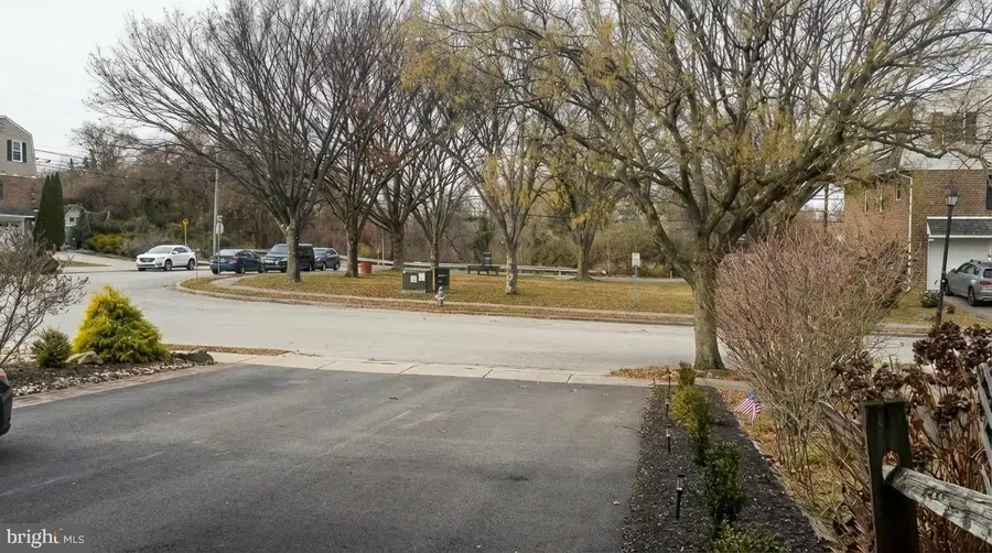 133 Sutcliffe Ln, Conshohocken, PA 19428 - #2