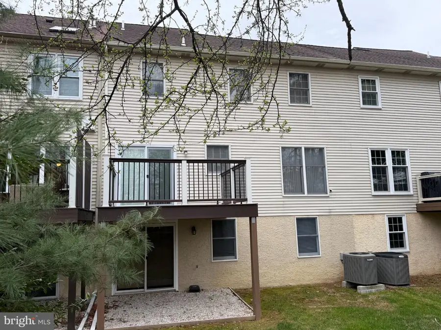 8809 Duveen Dr, Wyndmoor, PA 19038 - #3