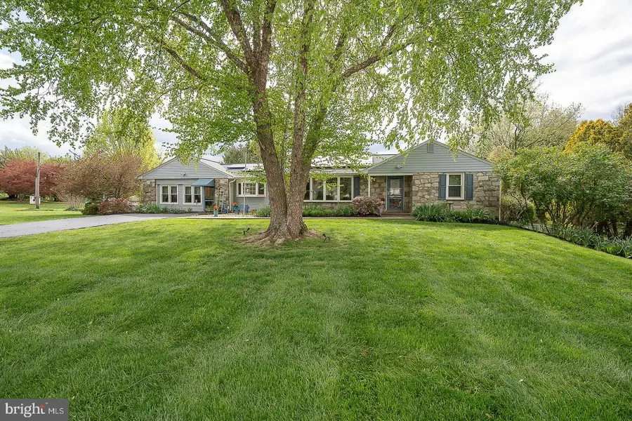 9 Buckwalter Rd, Audubon, PA 19403 - #2