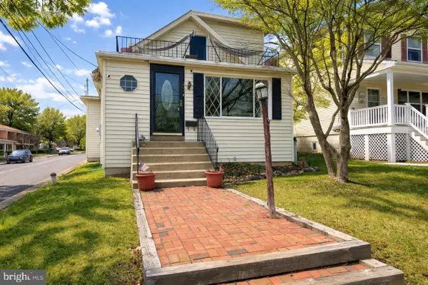 202 N Washington St, TELFORD, PA 18969