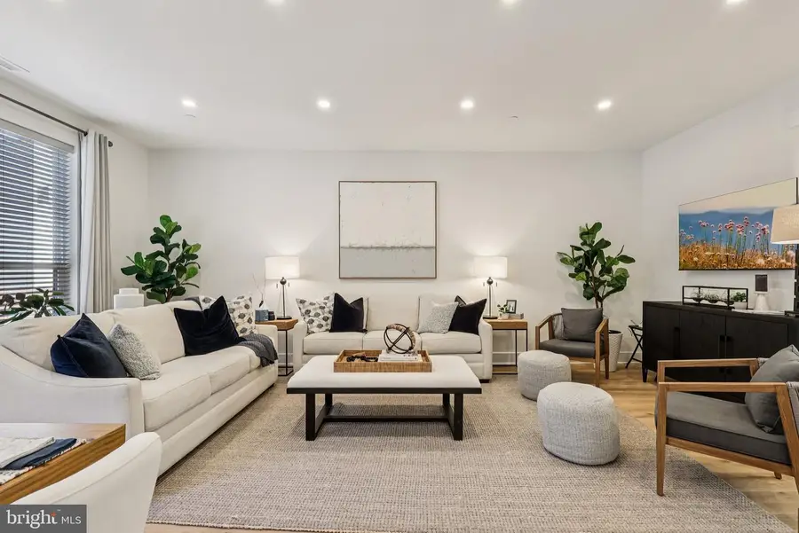 956 Riverplace Dr #56, Conshohocken, PA 19428 - #3