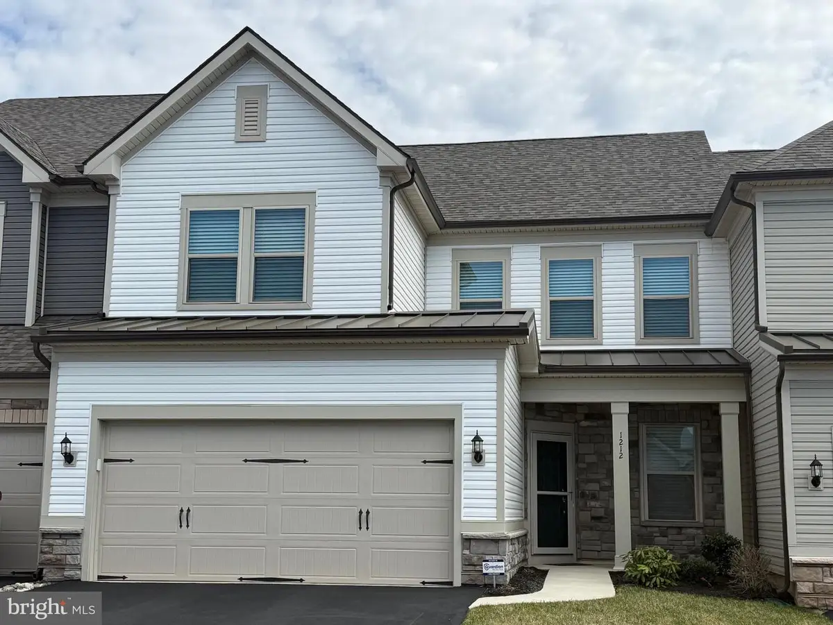 1212 Wright St, Hatfield, PA 19440 - #1