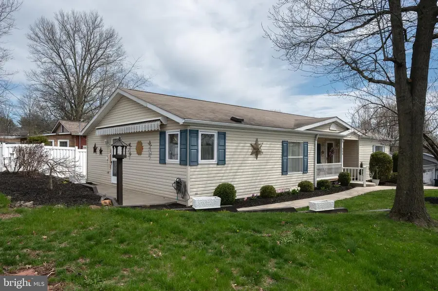 325 Hidden Springs Dr, Souderton, PA 18964 - #3