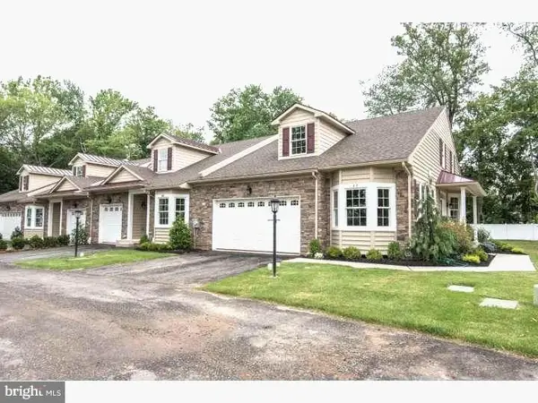 587 Township Line Rd #1, BLUE BELL, PA 19422