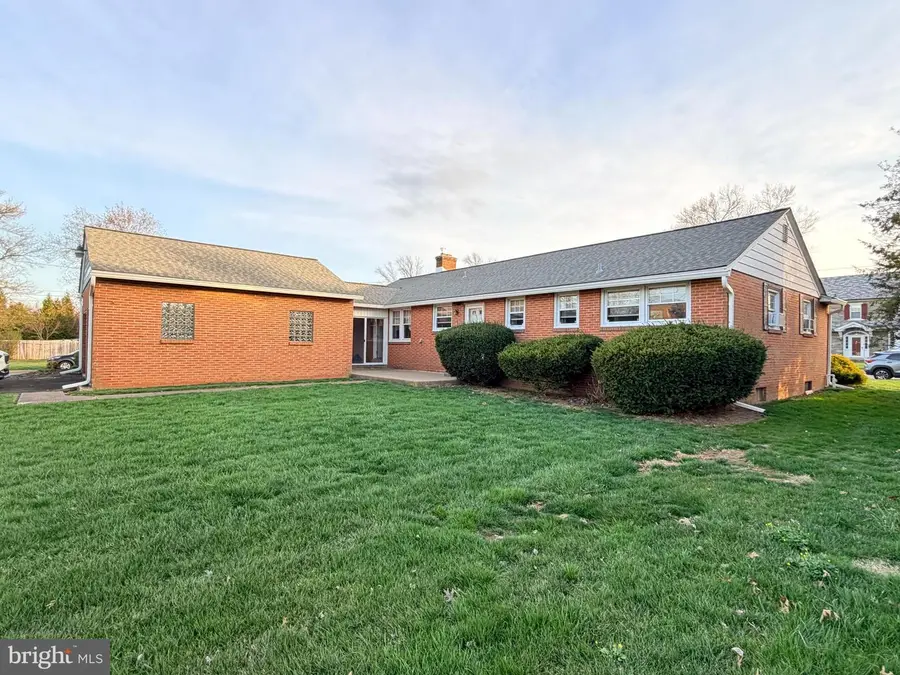 901 Columbia Ave, Lansdale, PA 19446 - #3