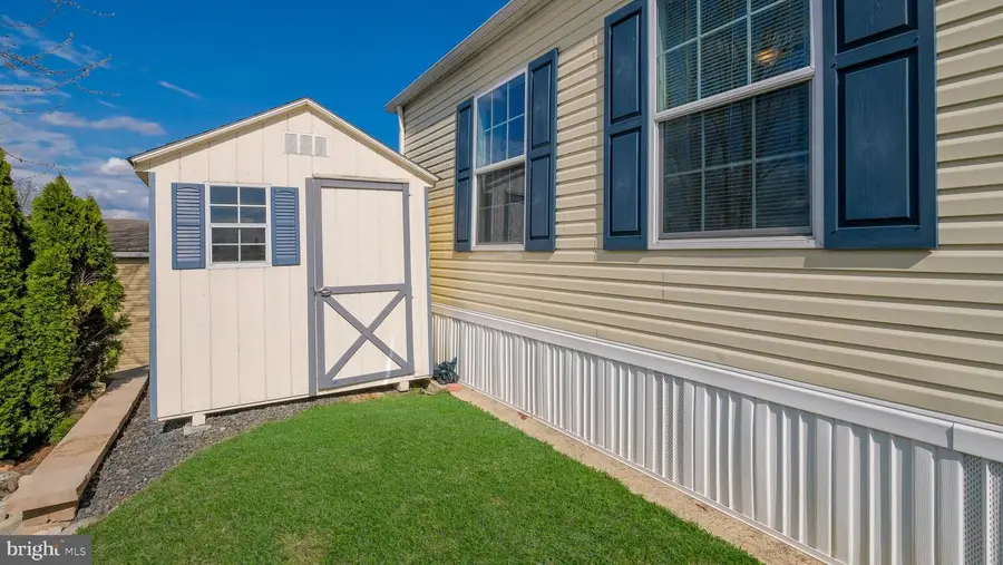 154 Hillside Ct, North Wales, PA 19454 - #3