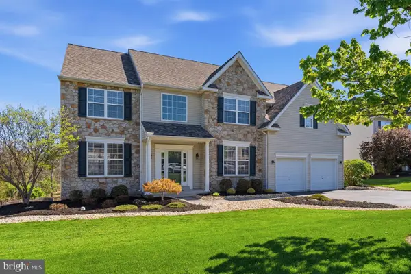 411 Windy Hill Rd, GILBERTSVILLE, PA 19525