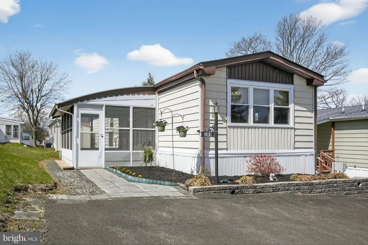 103 Winding Brook Run, North Wales, PA 19454 - #1