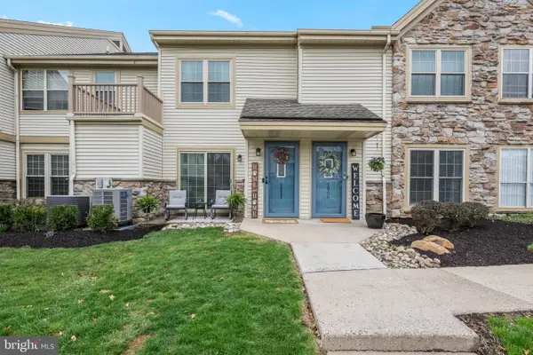 1905 Foxmeadow Cir #condo 1905, ROYERSFORD, PA 19468