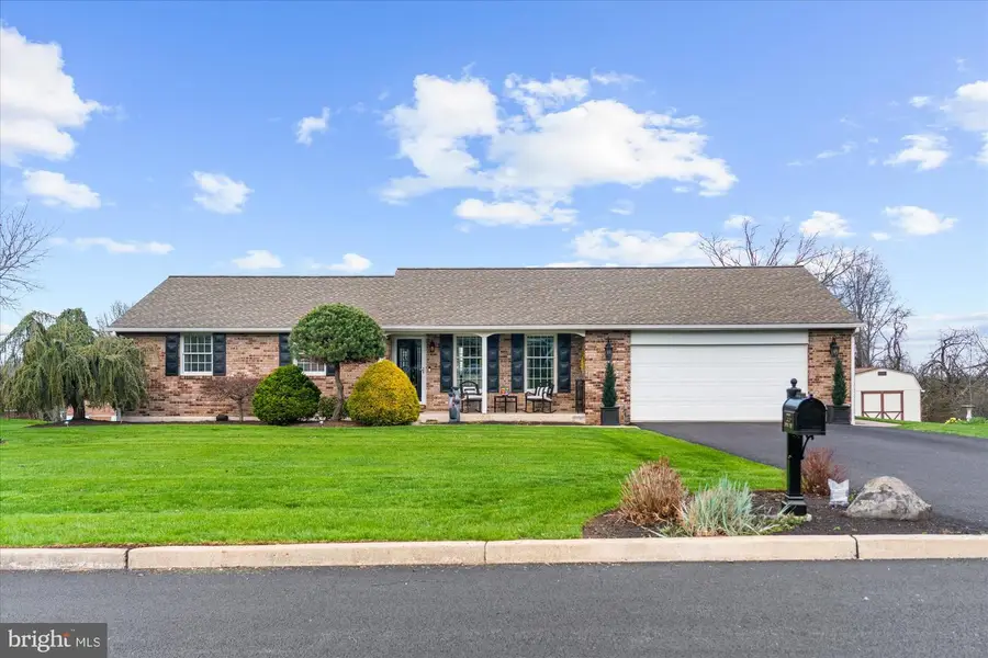 2323 Colonial Dr, Gilbertsville, PA 19525 - #3