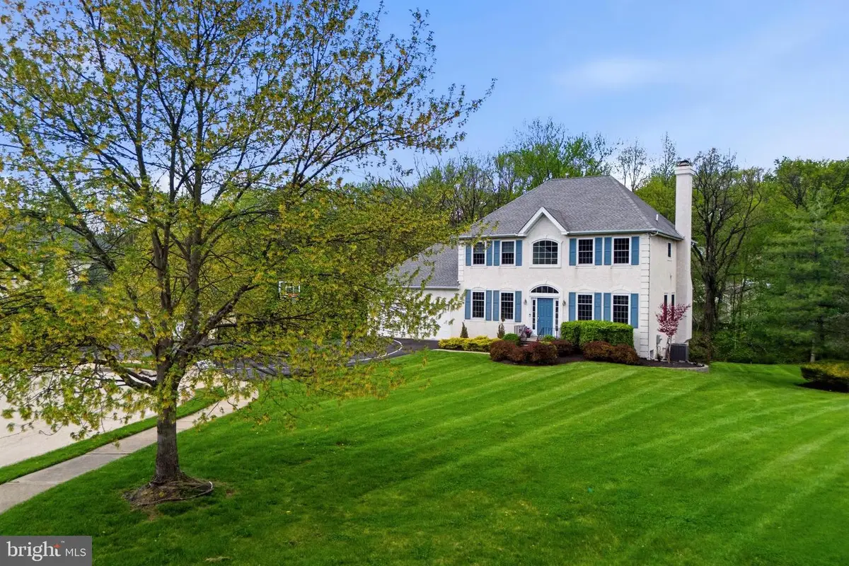 148 Chinaberry Dr, Lafayette Hill, PA 19444 - #1