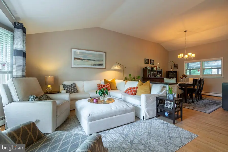 1228 Lois Rd, Ambler, PA 19002 - #3