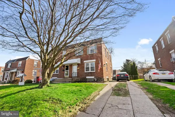 218 E County Line Rd, HATBORO, PA 19040