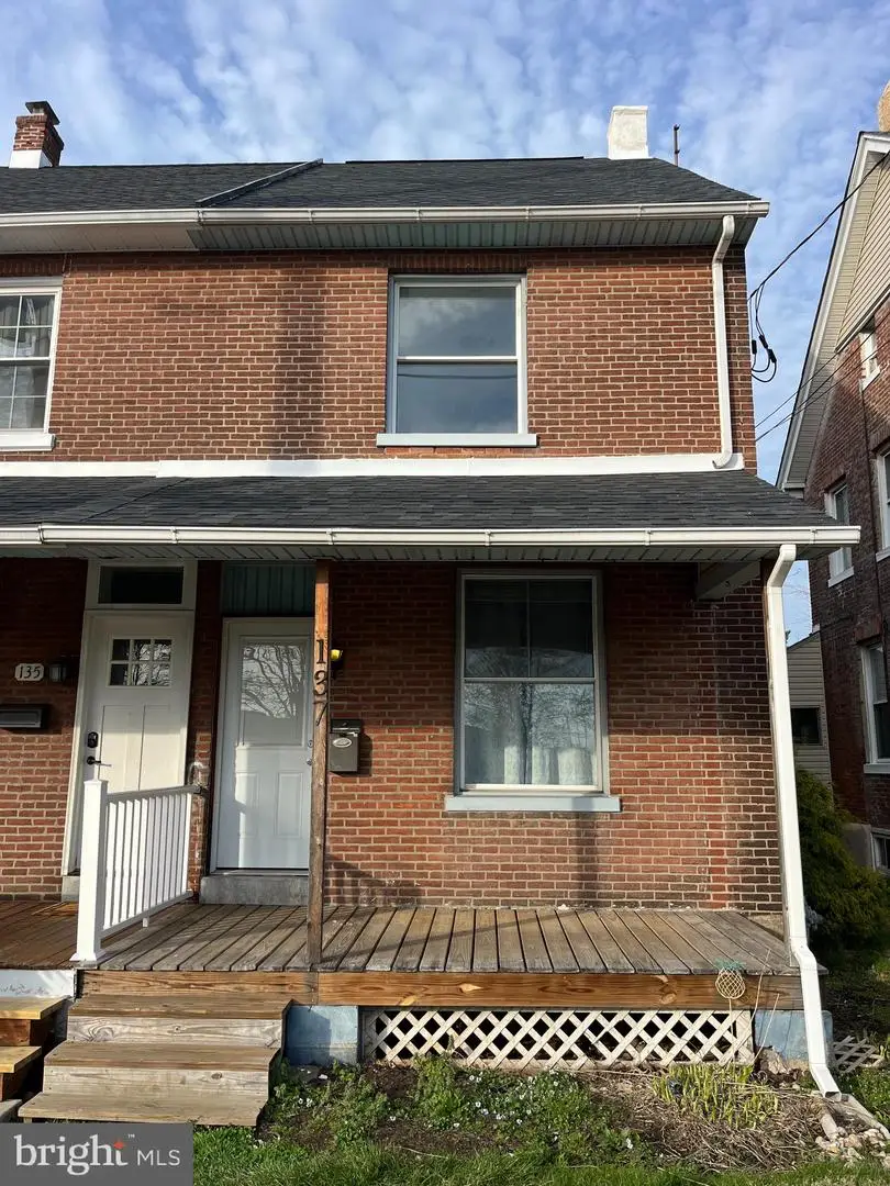 137 Penn St, Lansdale, PA 19446 - #2