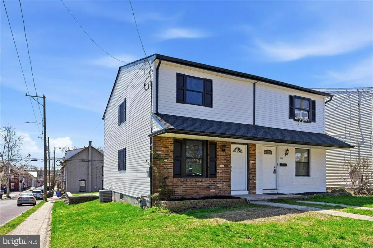 582 Walnut St, Pottstown, PA 19464 - #1