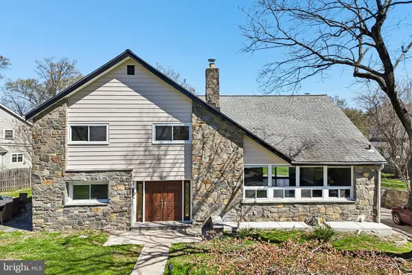 1011 Stanford Dr, WYNNEWOOD, PA 19096