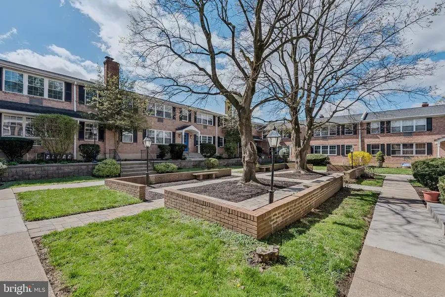 1334 Montgomery Ave #d4, Narberth, PA 19072 - #2