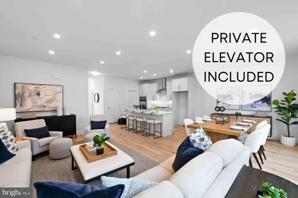 956 Riverplace Dr #2, CONSHOHOCKEN, PA 19428