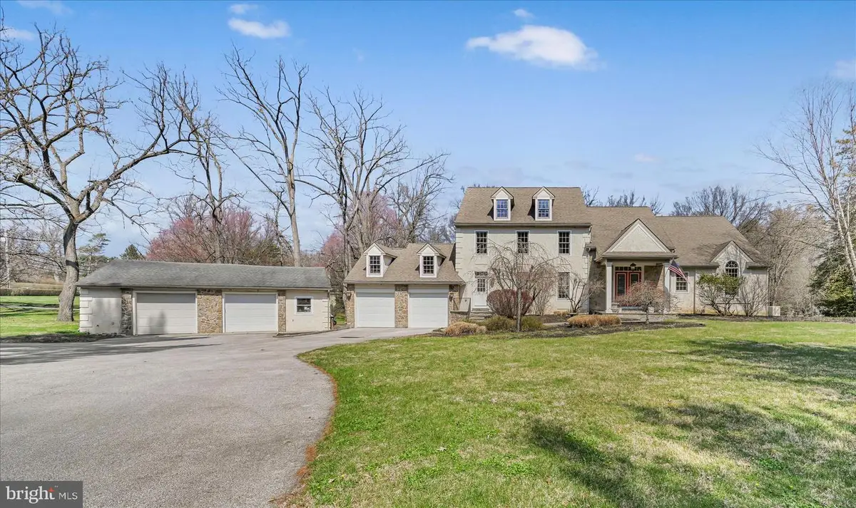 378 S Warner Rd, Wayne, PA 19087 - #1