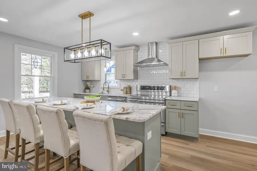 1014 Lansdale Ave, Lansdale, PA 19446 - #2