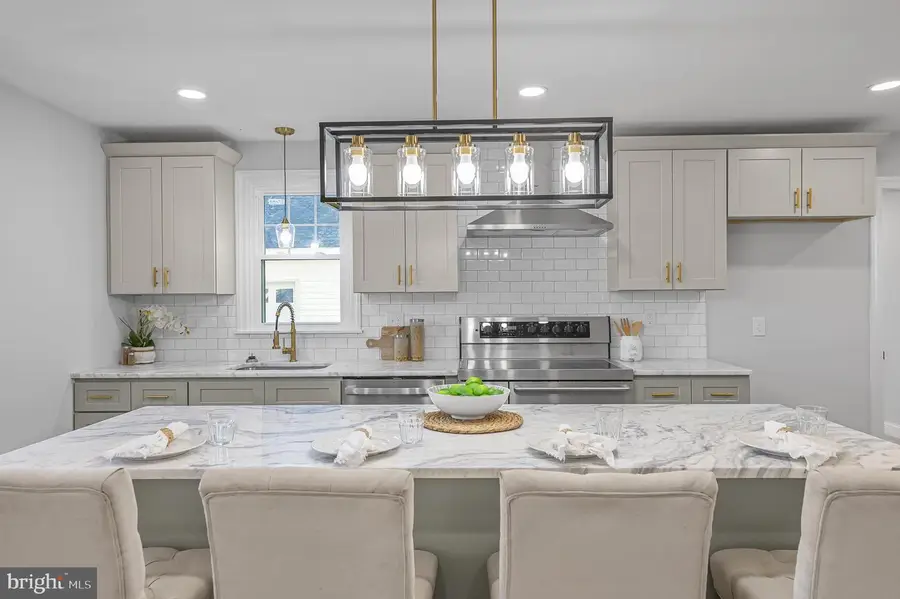 1014 Lansdale Ave, Lansdale, PA 19446 - #3