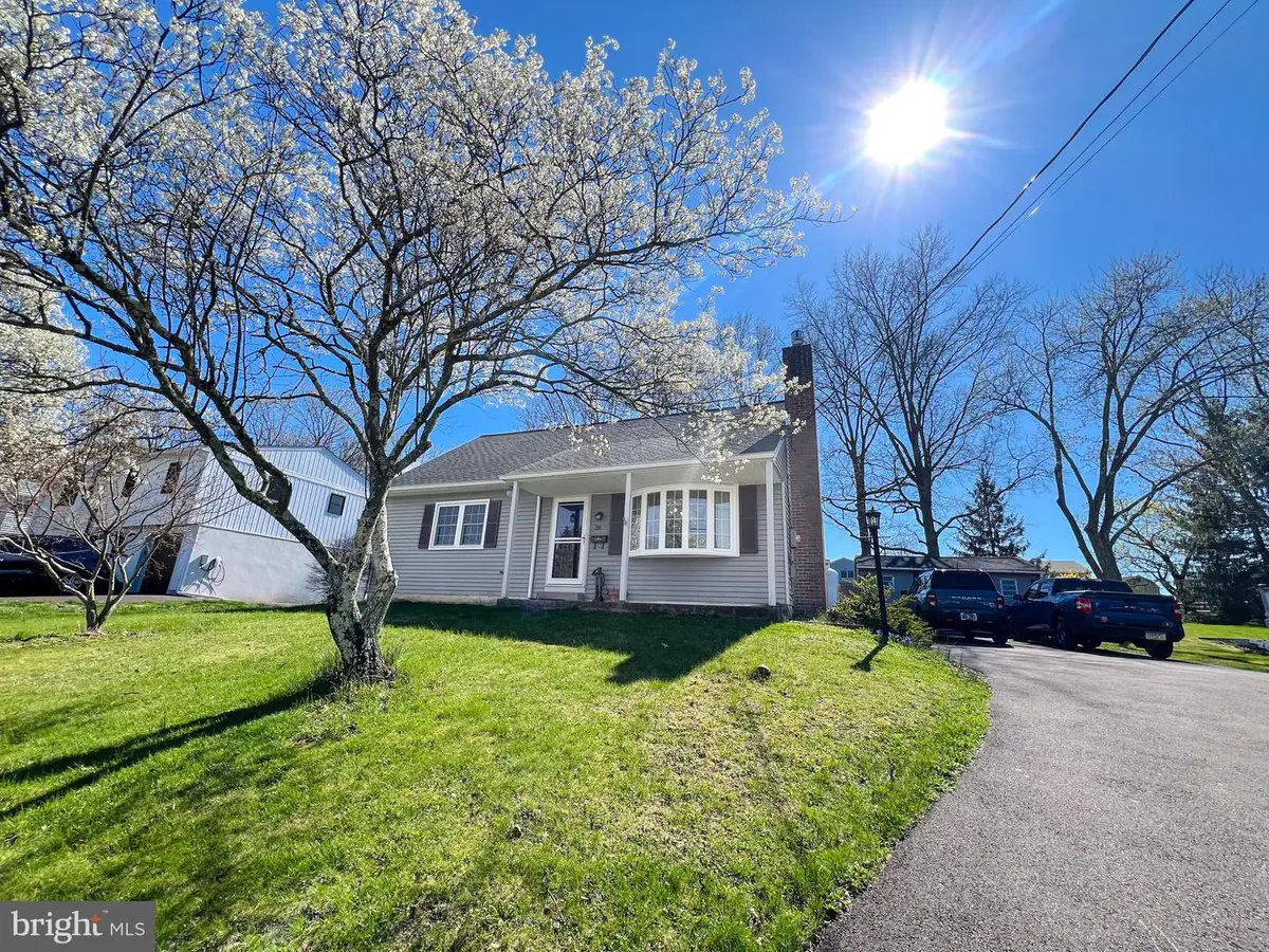 36 Indian Valley Ln, Telford, PA 18969 - #1