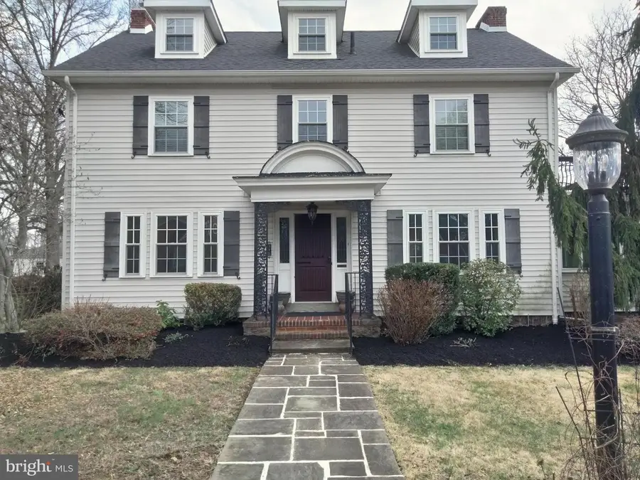 318 Rosedale Dr, Pottstown, PA 19464 - #2
