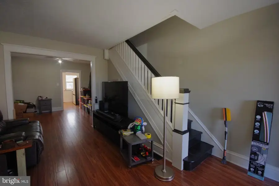 415 N York St, Pottstown, PA 19464 - #3