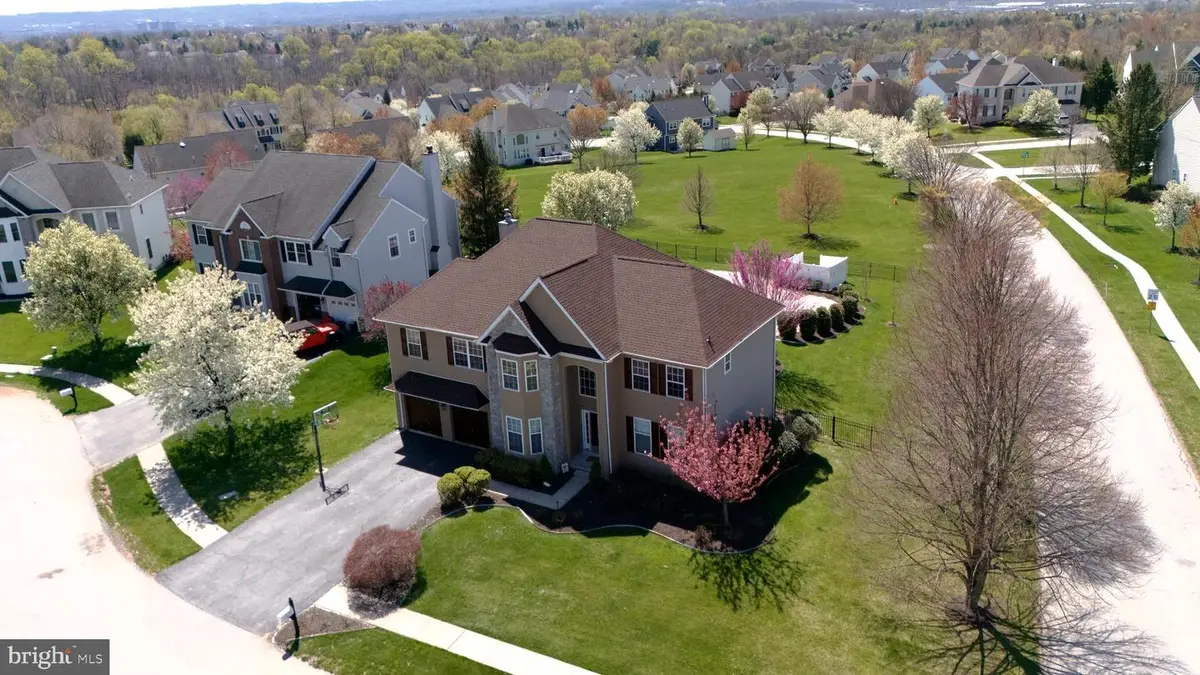 3001 S Hilltop Ct, Collegeville, PA 19426 - #1