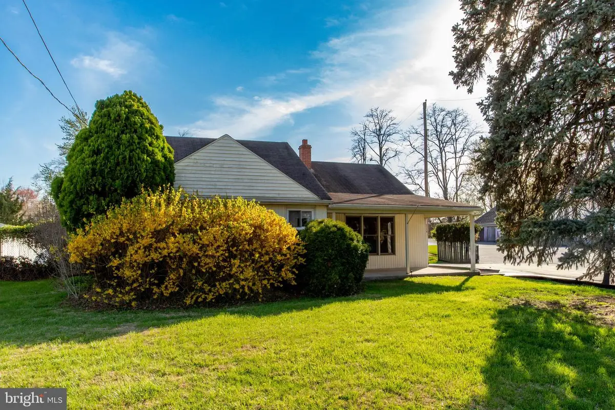 2114 Chestnut, Norristown, PA 19403 - #1