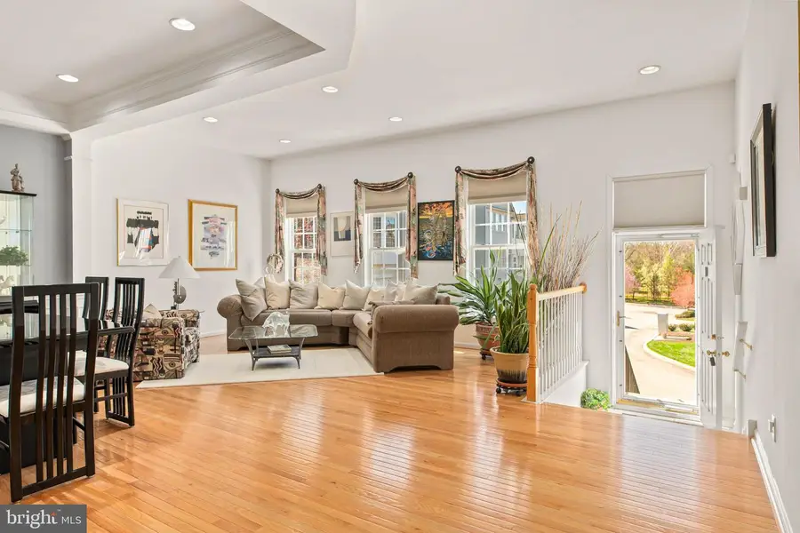 10 Almond Ct, Lafayette Hill, PA 19444 - #3