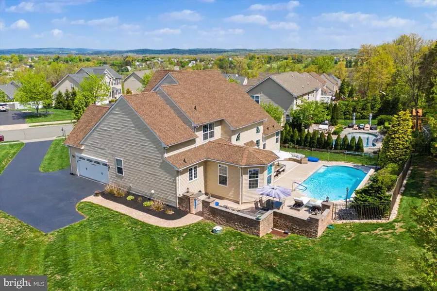 108 Matthew Ln, Gilbertsville, PA 19525 - #3