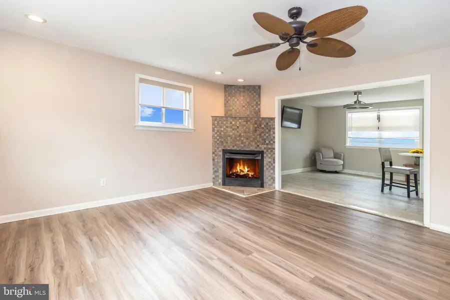 1223 Boone Ave, Abington, PA 19001 - #3