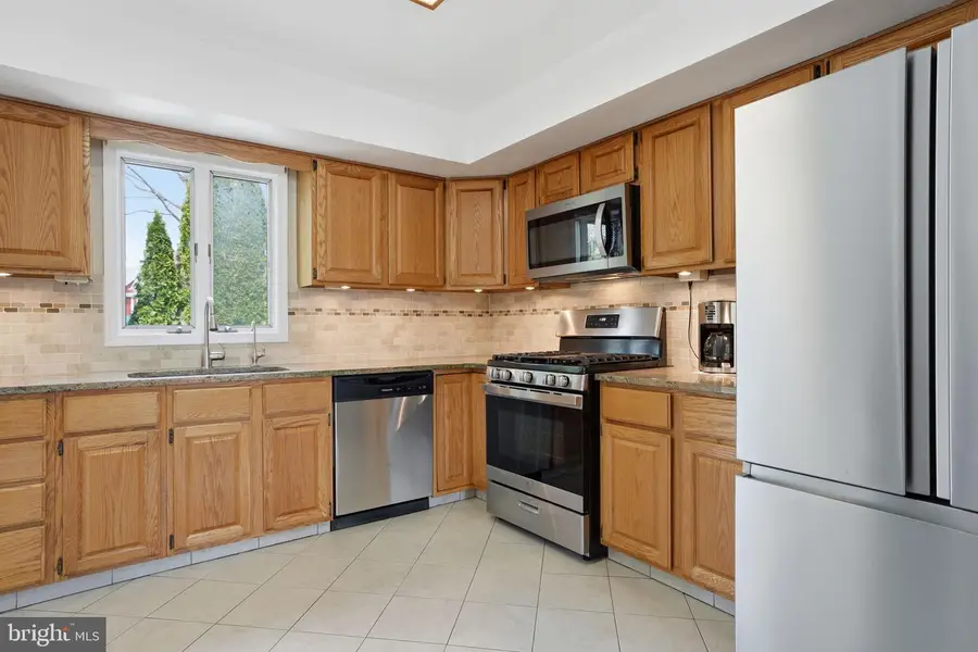 10 Lacey St, Hatboro, PA 19040 - #3