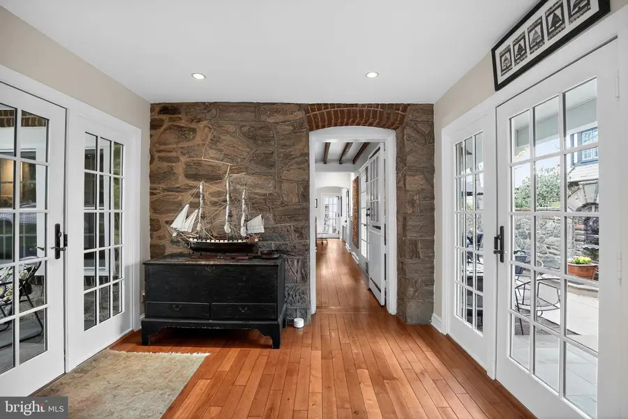 221 N Bent Rd, Wyncote, PA 19095 - #3