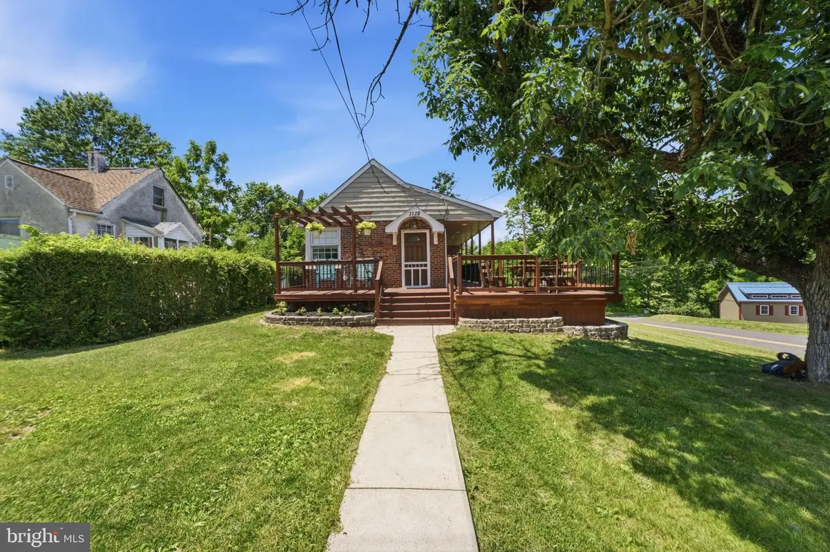 2128 Sunnyside Ave, Pottstown, PA 19464 - #1