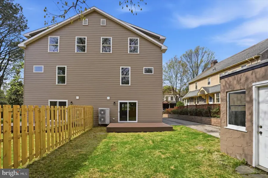 425 Grove Pl, Narberth, PA 19072 - #3