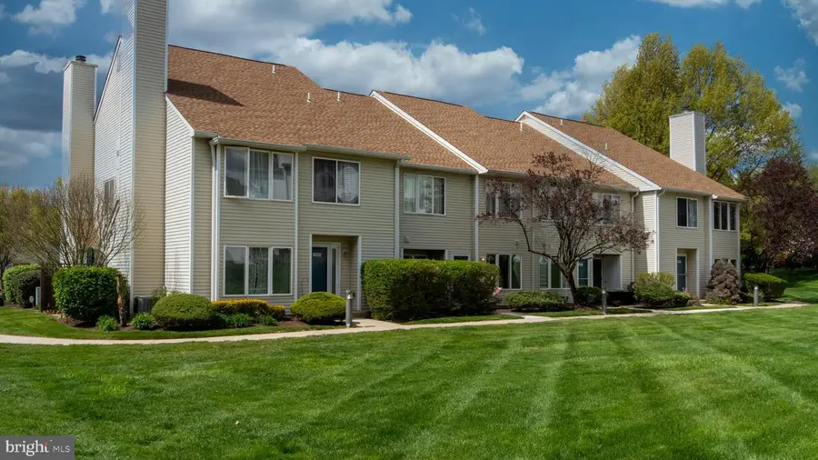 3006 Maryannes Ct, North Wales, PA 19454 - #2