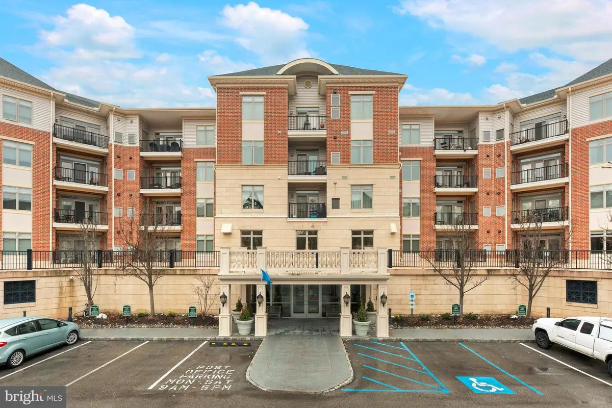 531 Carson Ter, Huntingdon Valley, PA 19006 - #1