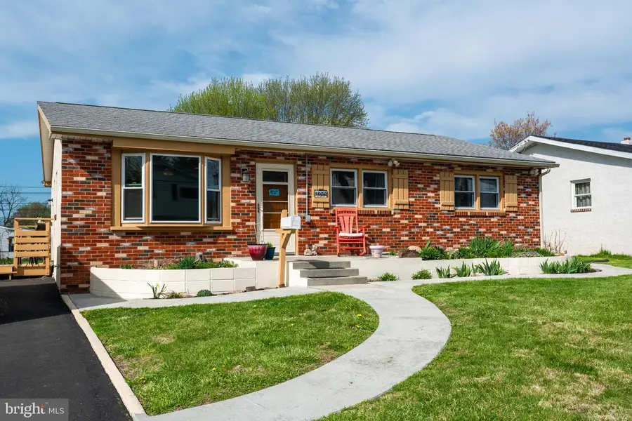 1032 East Ave, Penllyn, PA 19422 - #2