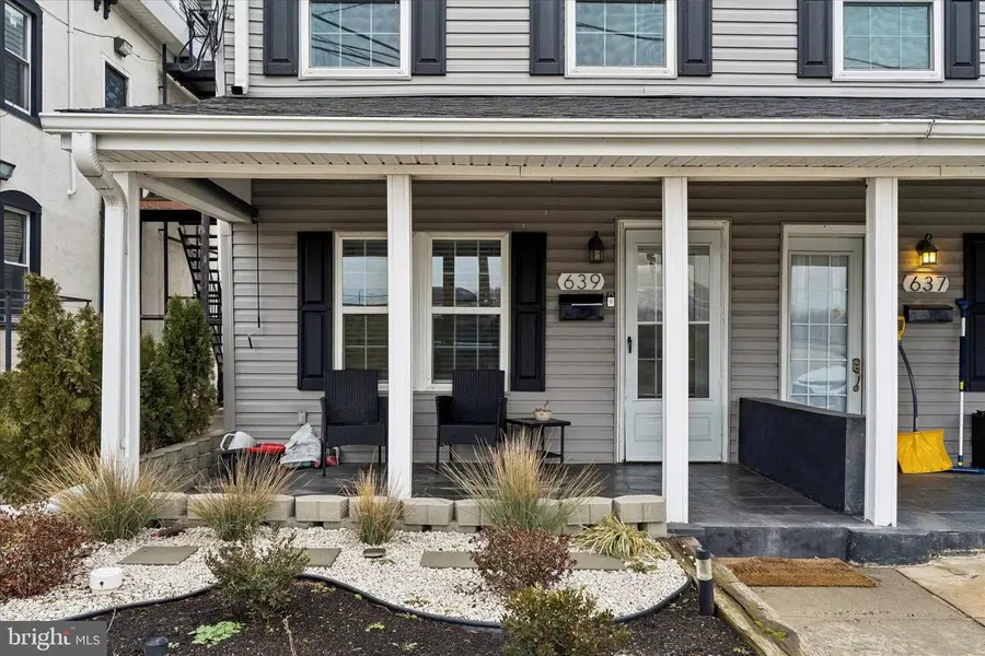 639 Old Elm St, Conshohocken, PA 19428 - #2