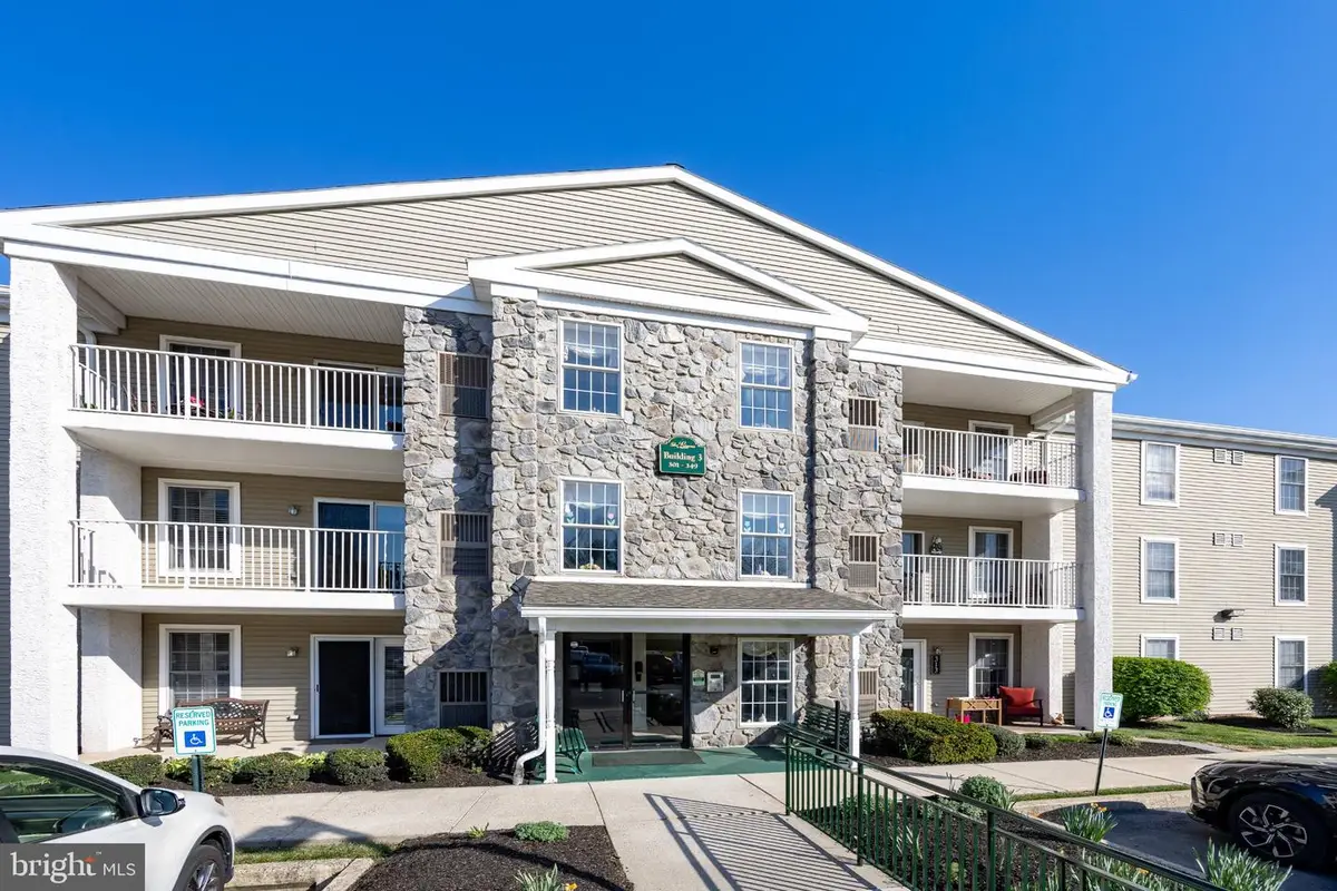 331 Brandon Rd, West Norriton, PA 19403 - #1