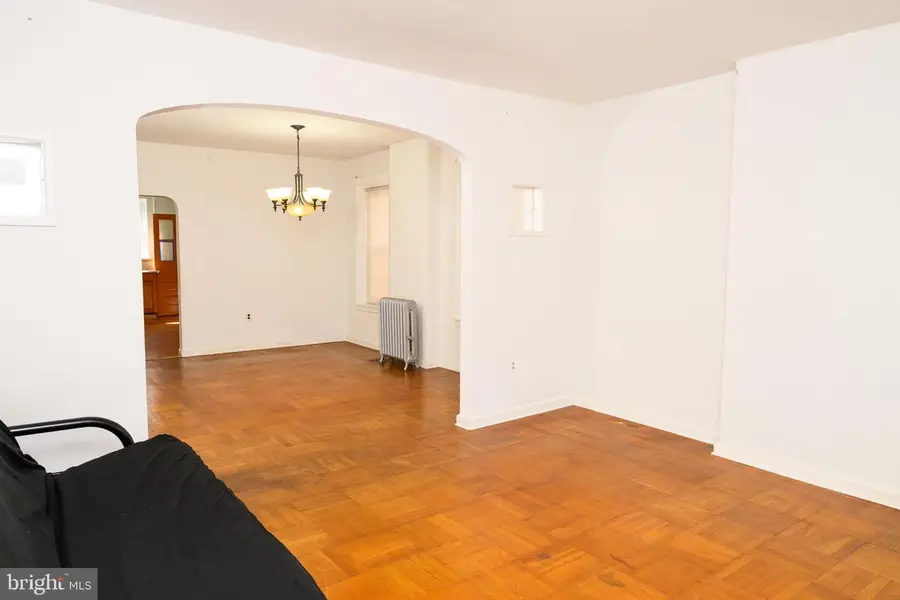 452 Depot St, Bridgeport, PA 19405 - #2