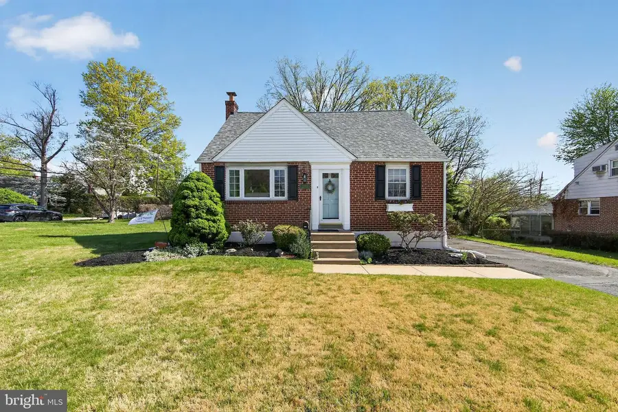 3465 W Mill Rd, Hatboro, PA 19040 - #2