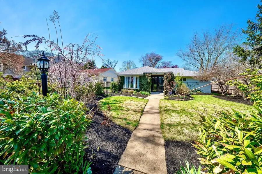 726 Yale Rd, Bala Cynwyd, PA 19004 - #2