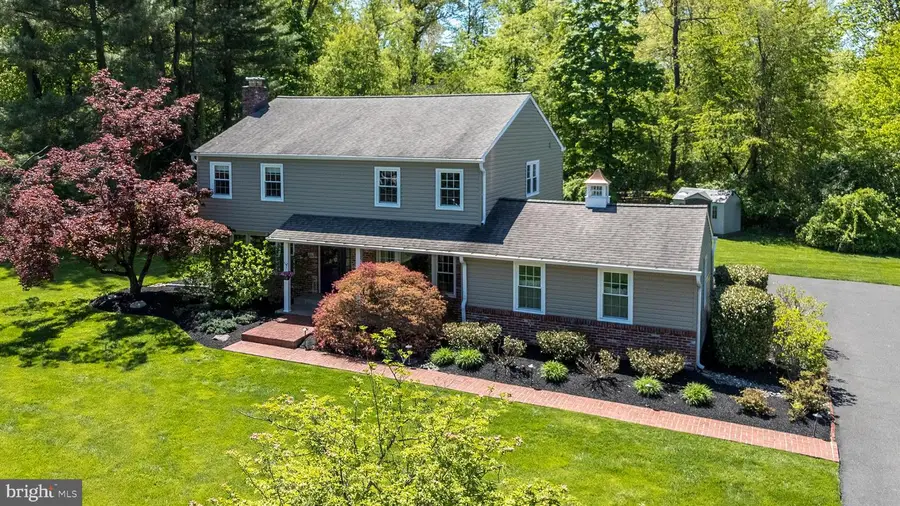 564 Derwin Dr, Blue Bell, PA 19422 - #2