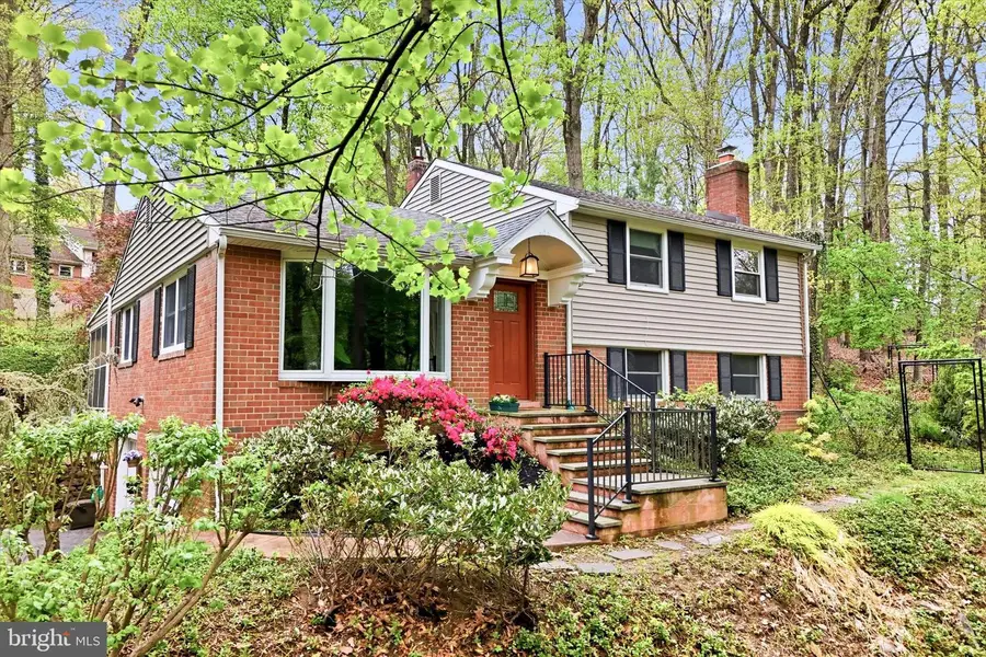 573 Brookwood Rd, Wayne, PA 19087 - #2