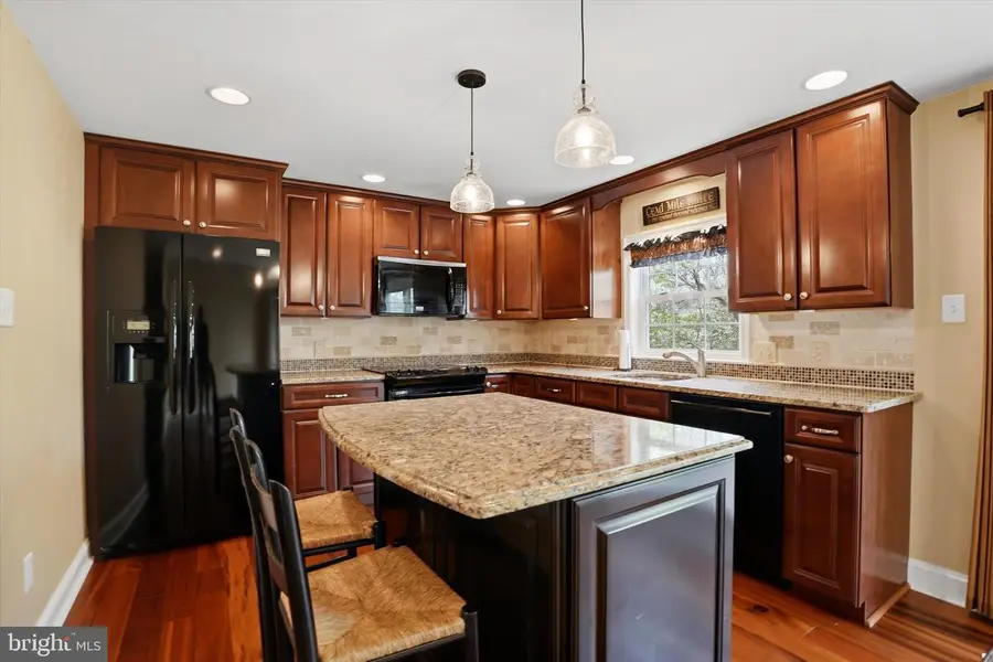 4166 Rittenhouse Ln, Skippack, PA 19474 - #2